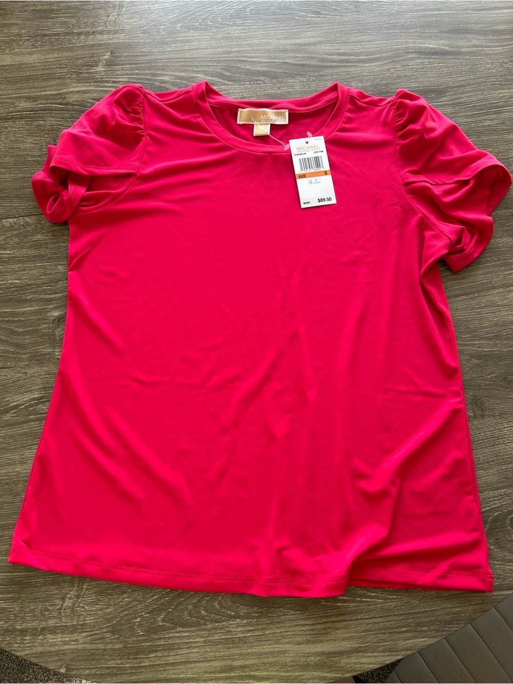 MICHAEl KORS Top. Size Small. New